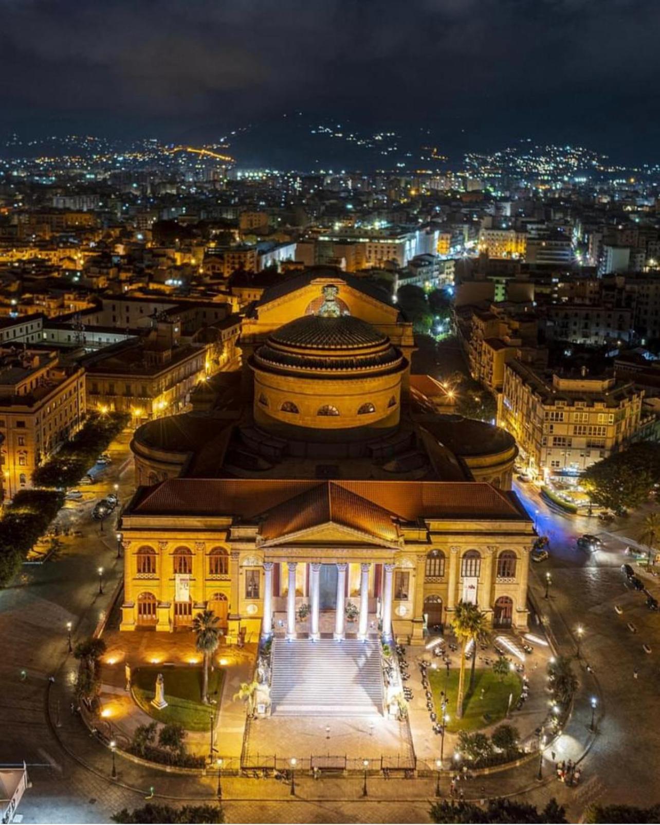 Apartmán Hola Cathedral House Palermo Exteriér fotografie